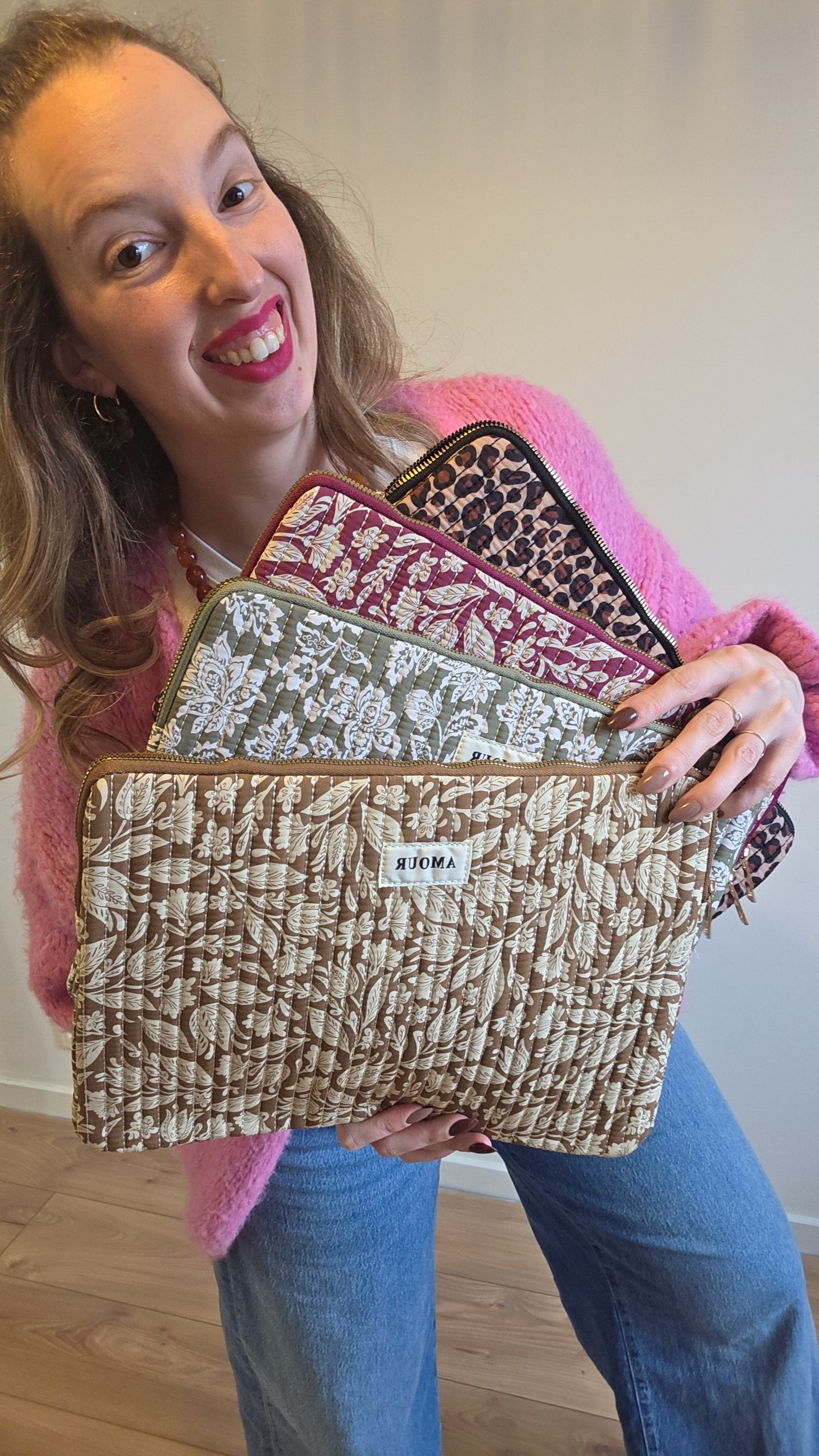 Pochette GirlBoss camel